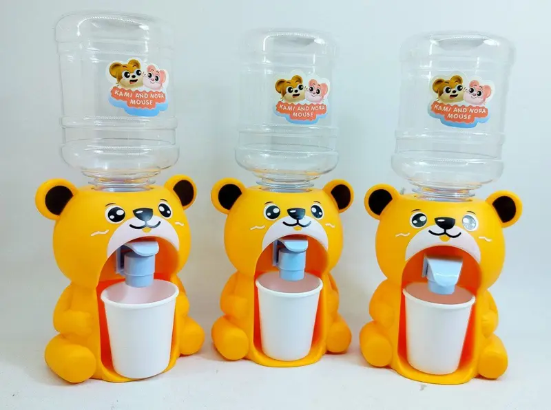 موزع المياه المرح على شكل دبدوب، للمشروبات الباردة واللعب الممتع