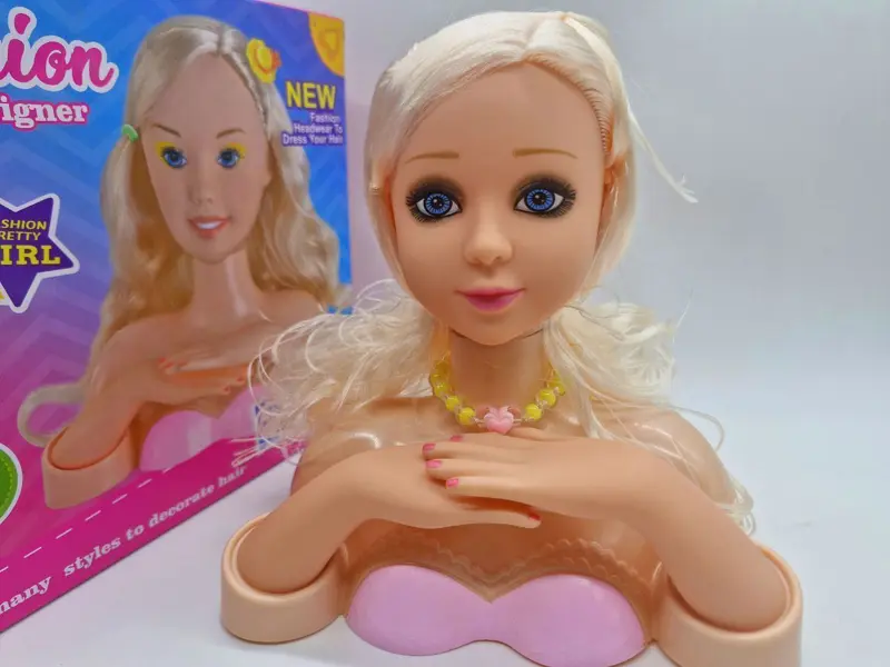 عروسة الأميرة الأنيقة، بذراع متحرك ومجموعة إكسسوارات