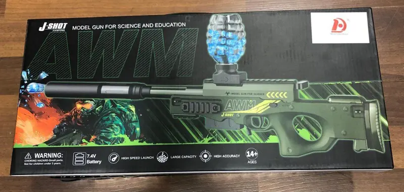 بندقية قاذف كرات الجل التفاعلية مع شاحن