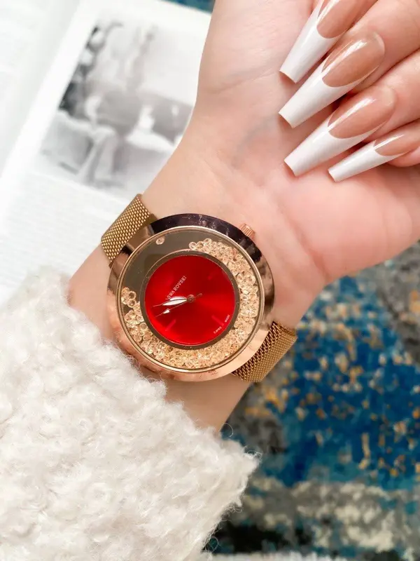 ساعة نسائية بتصميم سماء ليلية لامعة