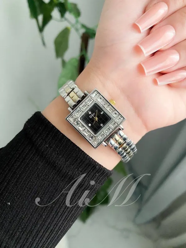 ساعة ديور فالنتينا بسوار أنسيال