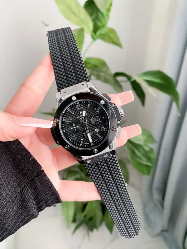 ساعة هوبلو رابر رجالي