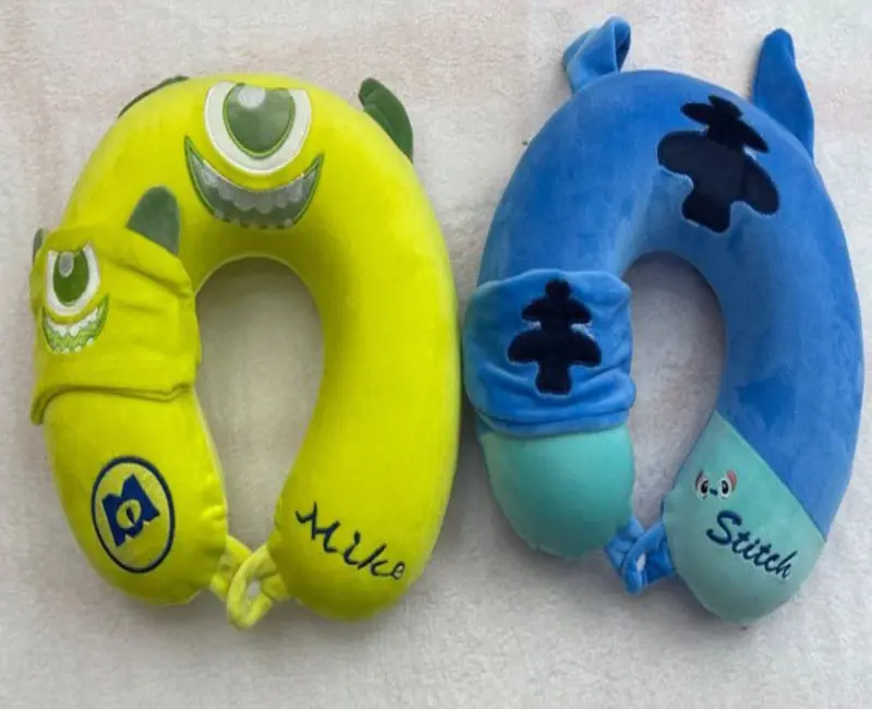 مخده السفر "دريم كومبو" وسادة رقبة و غطاء عين بتصميم شخصيات لطيفة