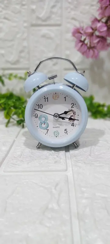 تحفة "رفيق الوقت" المعدنية لطيفة وألوان مبهجة