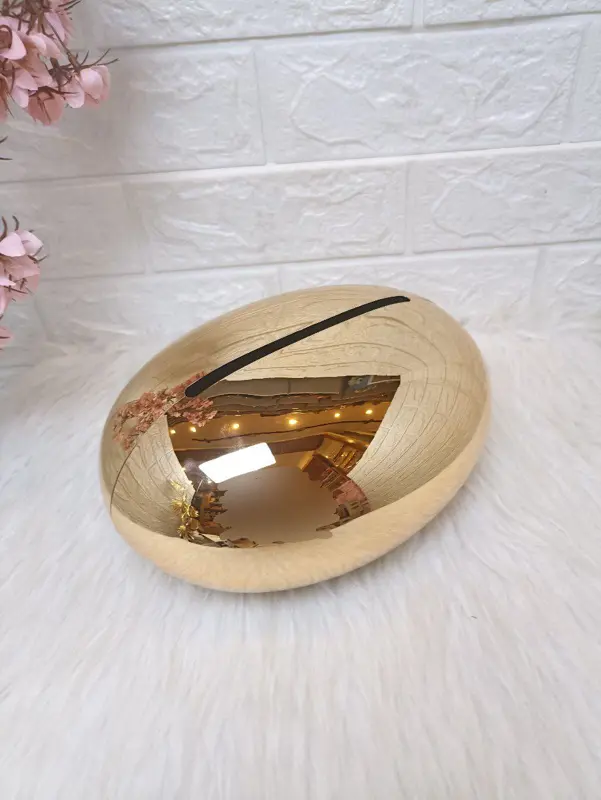 علبة "لوكس" الفاخرة للمناديل بتصميمها المبطن