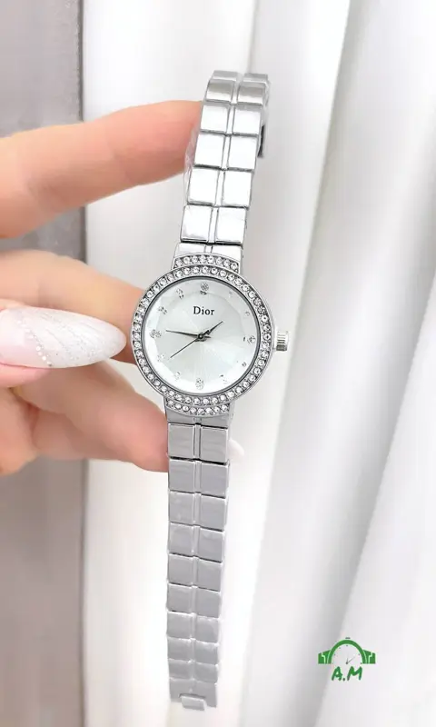 ساعة شي إن حريمي