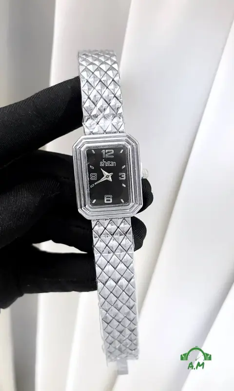 ساعة شي إن حريمي بتصميم جديد