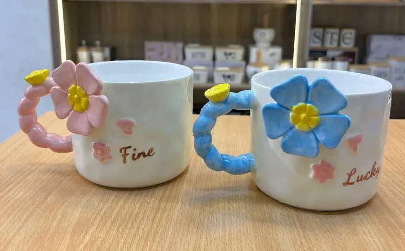 مج بورسلين فريد بتصميم وردة بارزة (هاند ميد)