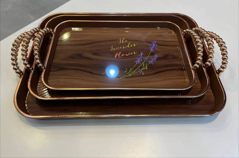 طقم صواني ميلامين مستطيلة 3 قطع بتصميم الخشب الفاخر ومقابض "بابلز"