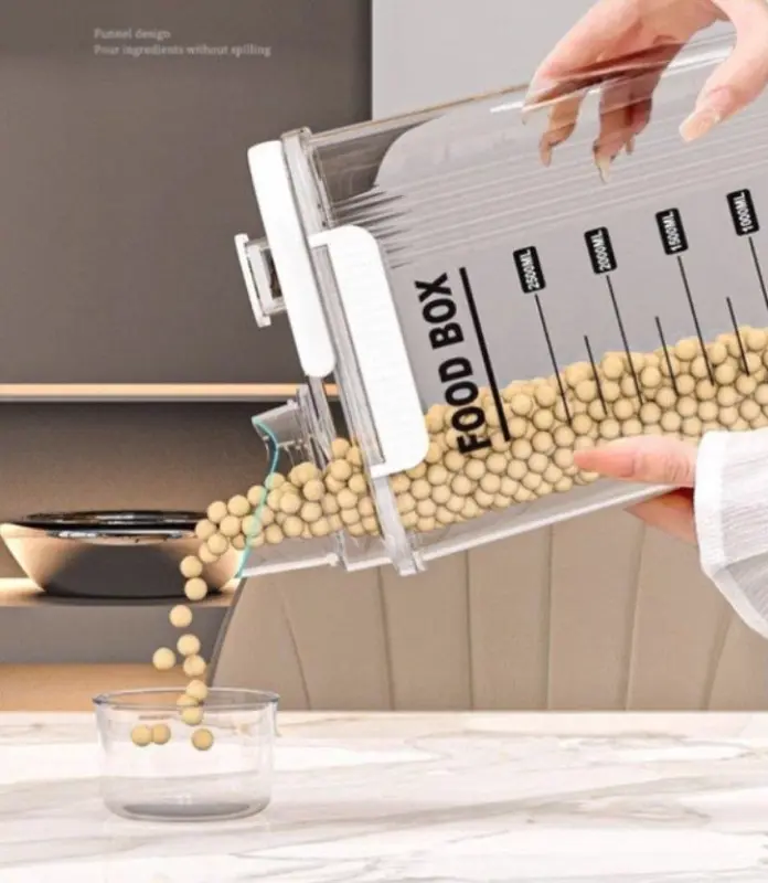 علبة تخزين بقوليات أكريليك بغطاء معياري (سعة 2.5 لتر)