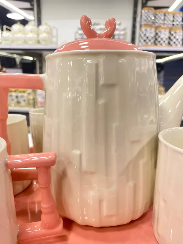 طقم تقديم بورسلين فاخر على صينية دوّارة (8 قطع)