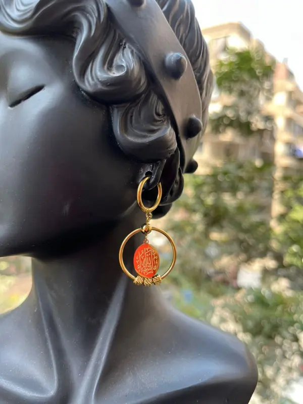 حلق "لمسة من التراث" من "ذا كلاسيك إليجانس"