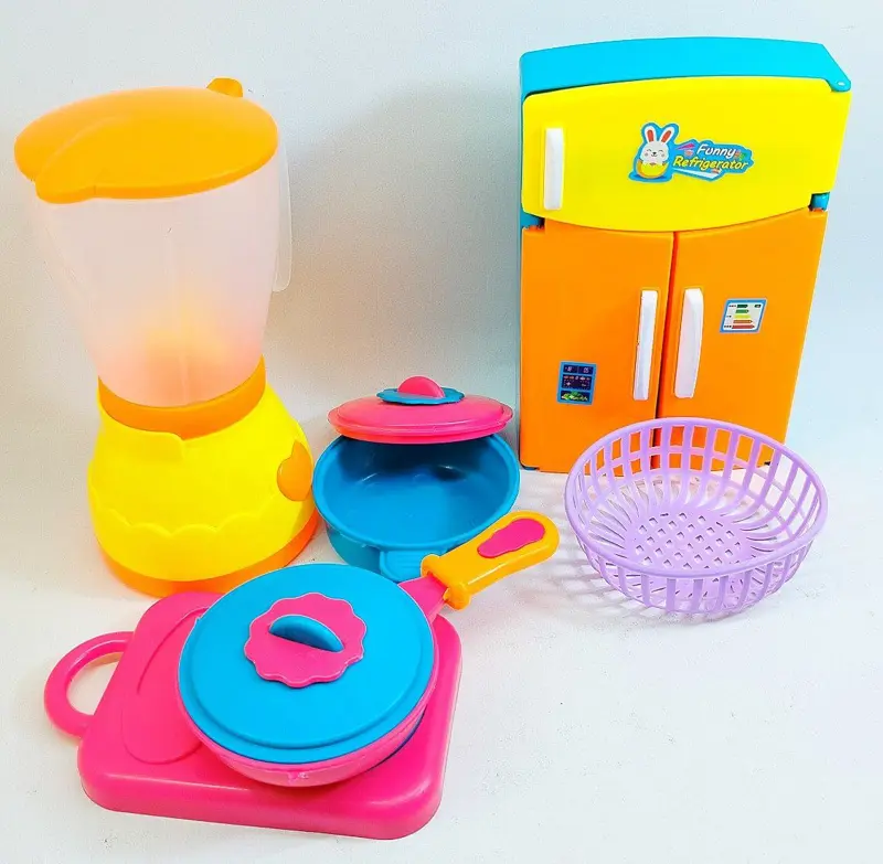 طقم مطبخ 3 في 1، ثلاجة وخلاط وبوتاجاز