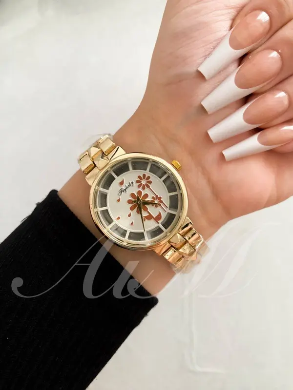 ساعة روليكس الفاخرة النسائية بتصميم مزدوج اللون