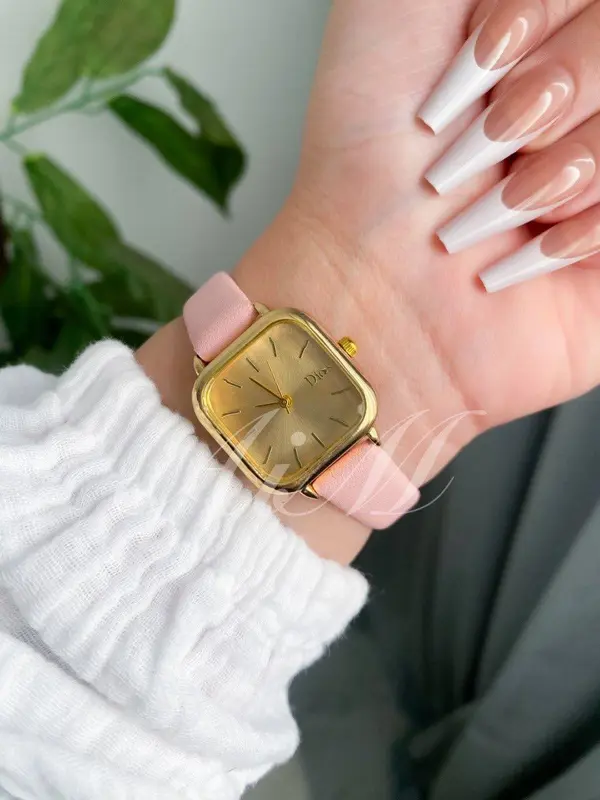 ساعة أميرة النسائية بسوار جلد