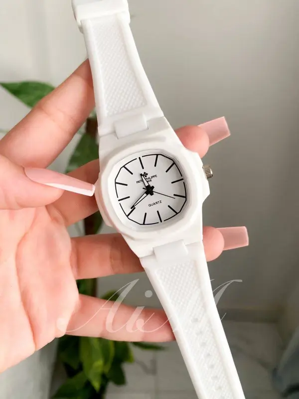 ساعة باتيك فيليب مون لايت رابر رجالي