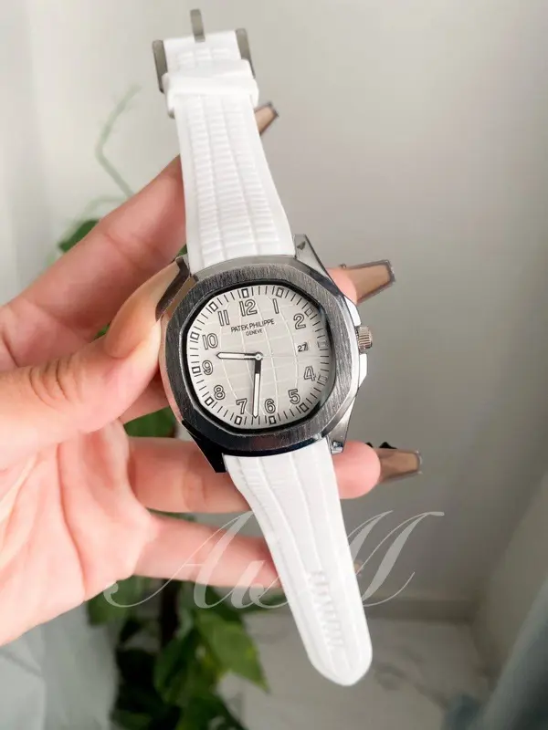 ساعة باتيك فيليب إصدار بلاك سبورت رجالي