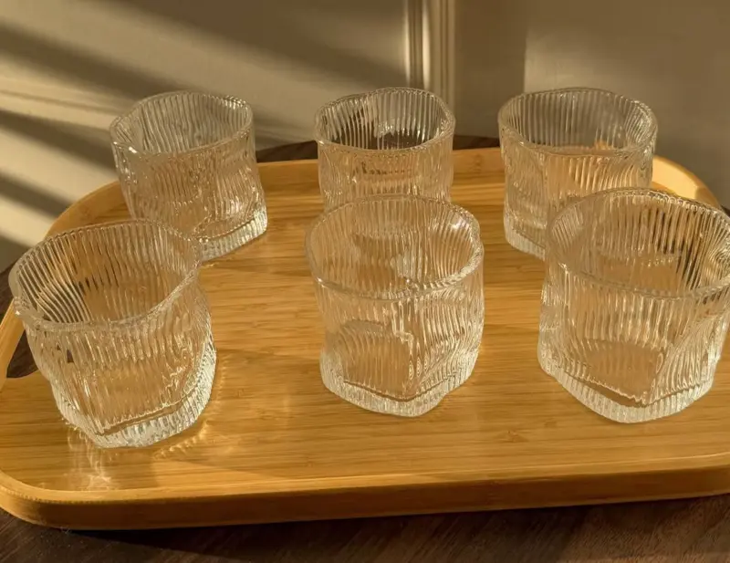 طقم الأكواب الزجاجي الأنيق "جلاس وير" بتصميم مضلع وشفاف 6 قطع