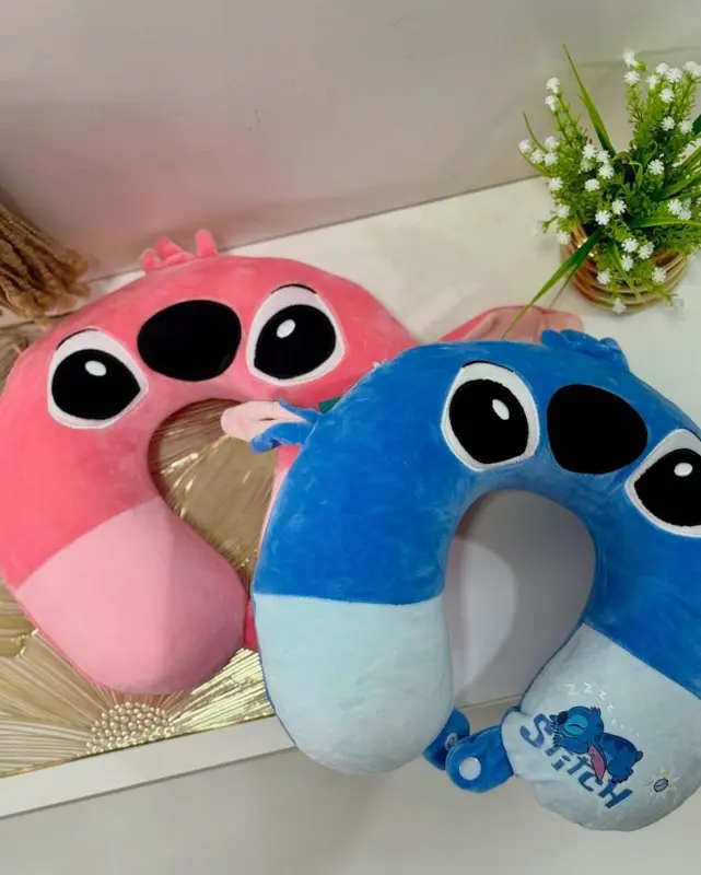 وسادة الرقبة "ستيتش" المحبوبة القطيفة بتصميم مريح