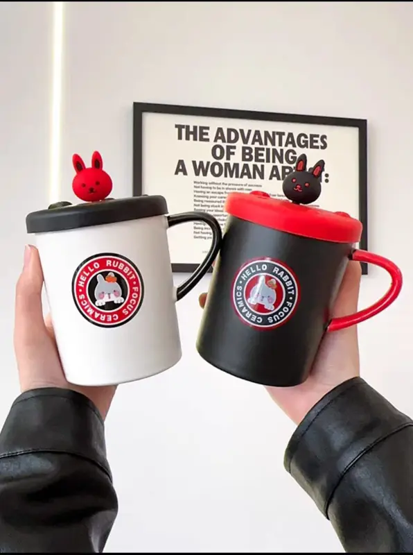 مج البورسلين "قهوة المساء" بغطاء سيليكون