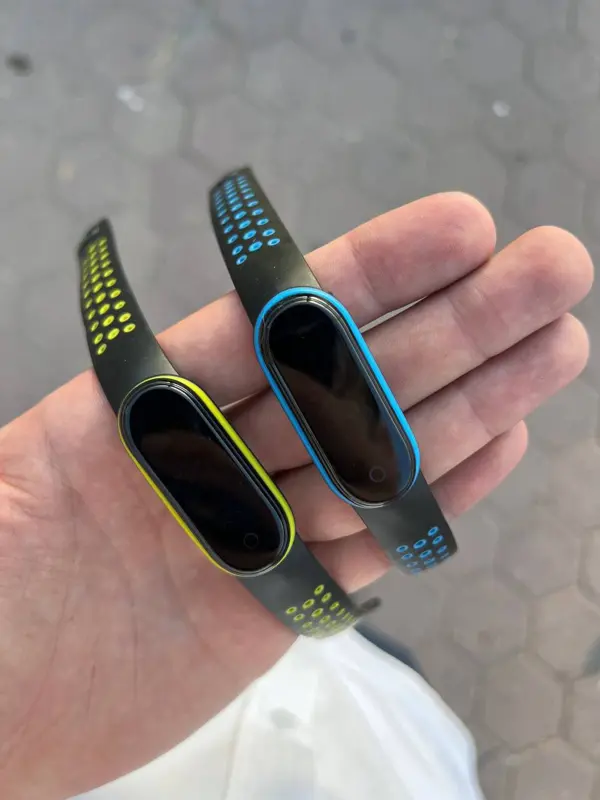 ساعه سوار "M4" الذكي بتصميم رقمي عصري وجودة فائقة