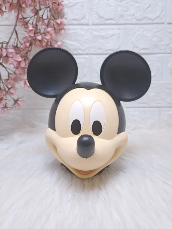 حصالة "ميكي ماجيك" الكبيرة بتصميمها اللطيف