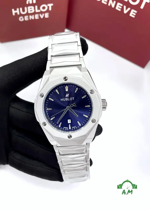 ساعة هوبلو رجالي بتصميم راقٍ