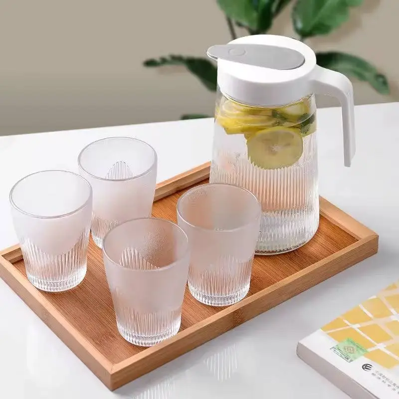 طقم دورق زجاجي شفاف متكامل بغطاء محكم مع 4 أكواب