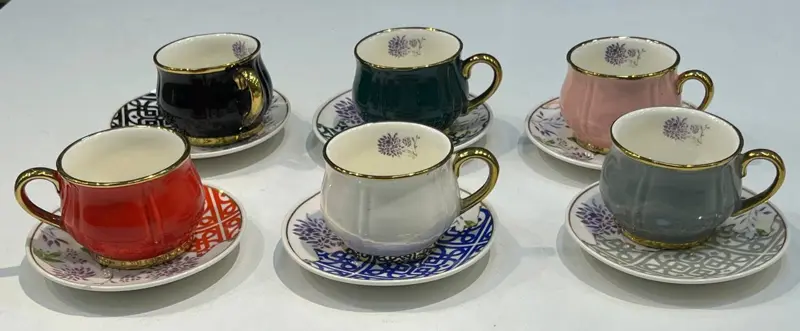 طقم فناجين قهوة بورسلين 12 قطعة بتصميم "بومبيه" وألوان زاهية