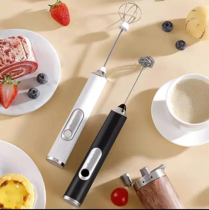 مضرب النسكافيه وصانع الفوم الكهربائي (قابل للشحن ومتعدد الرؤوس)