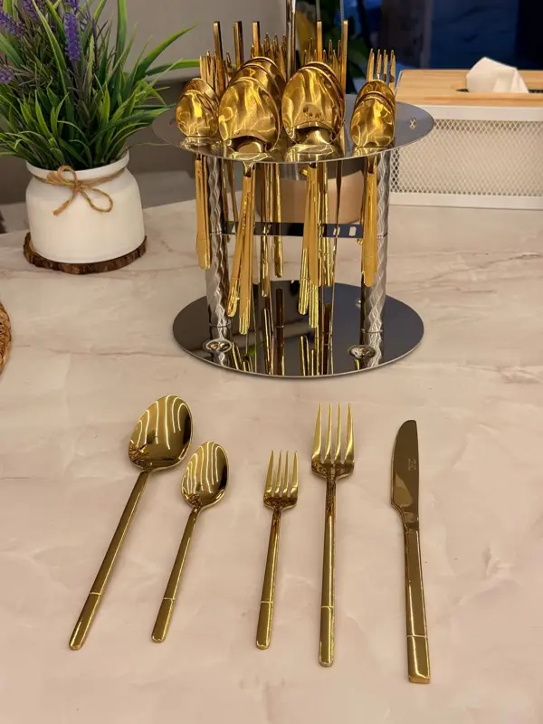 طقم أدوات مائدة ستانلس ستيل 30 قطعة على استاند (جودة 18/8)