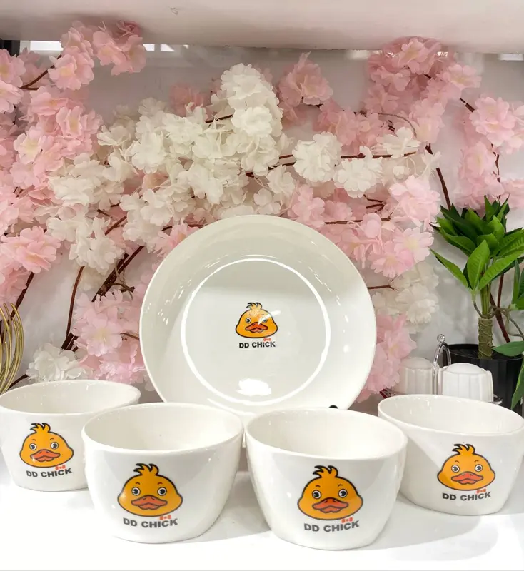 طقم تقديم البورسلين "بطابيط" (5 قطع)