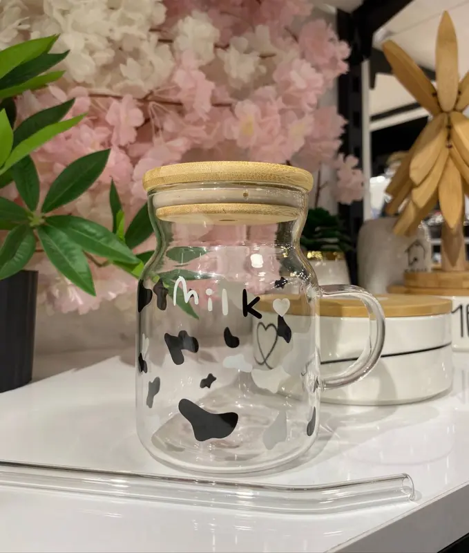 مج الآيس كوفي "البقرة الكيوت" بغطاء خشبي وشاليموه