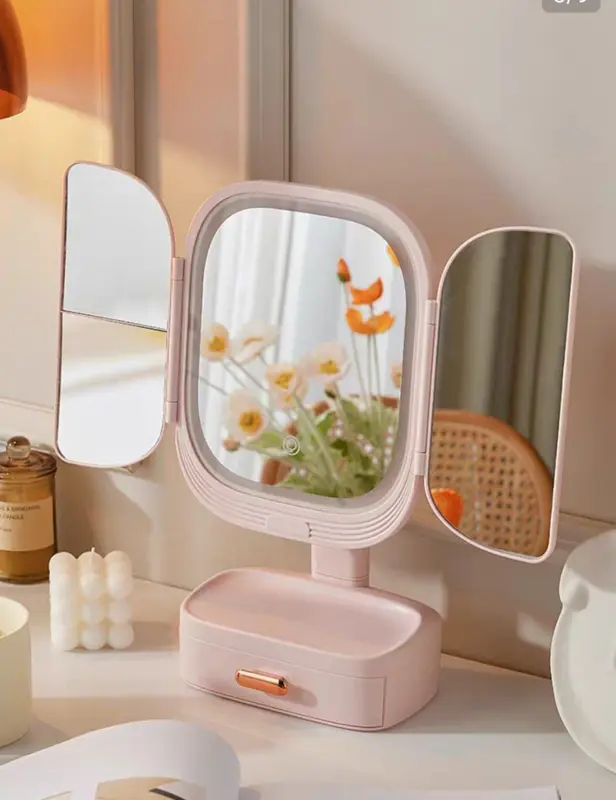 مرآة ثلاثية بإضاءة LED