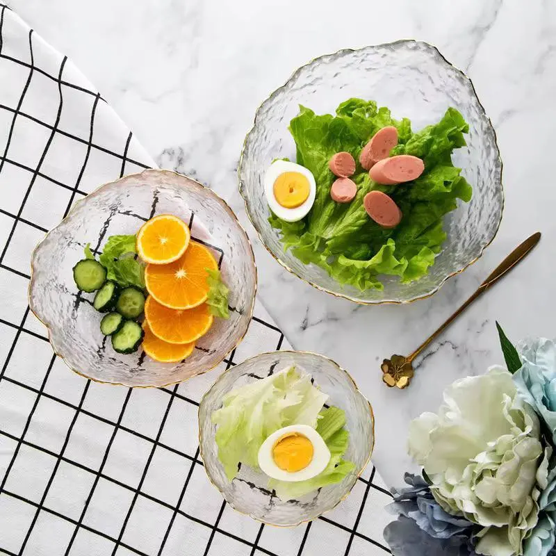 طقم بولات زجاجي بإطار ذهبي