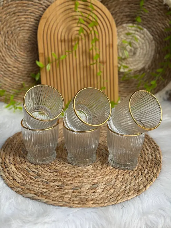 طقم أكواب مضلعة بحواف ذهبية