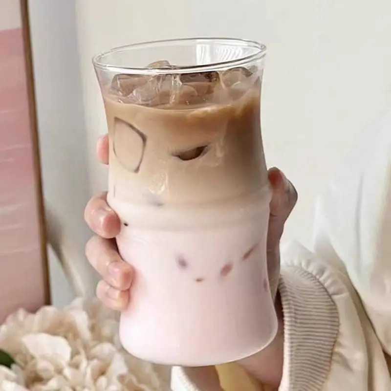 كوب زجاجي بتصميم أنيق