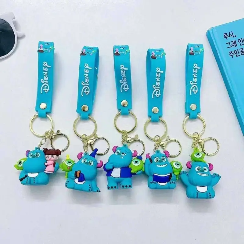 ميداليات بتصميم "بوبي أند بلاكي" - كوليكشن "الحظ"