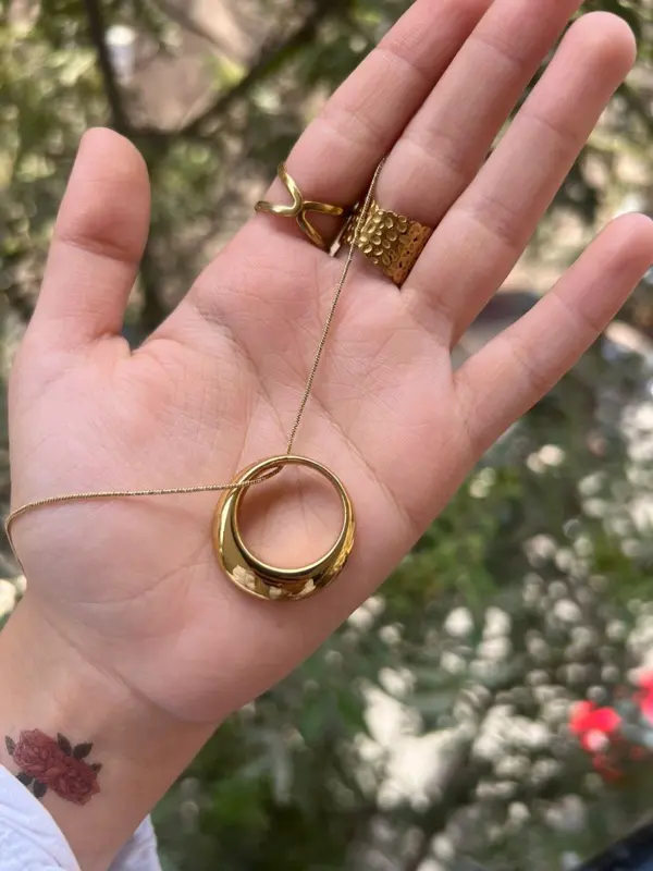 سلسلة "الحلقة المنحوتة" من "ذا إليجنت أنيمال"