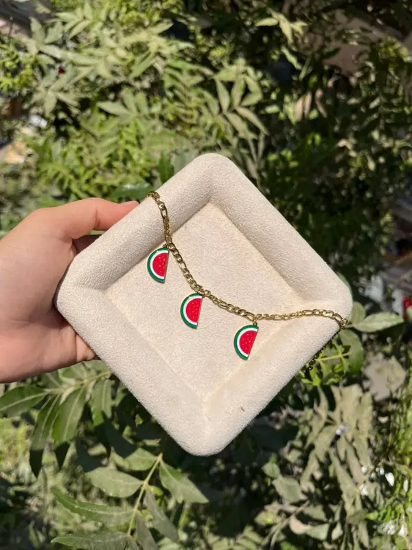 انسيال "شرائح البطيخ الذهبية" من مجموعة فاكهة الصيف