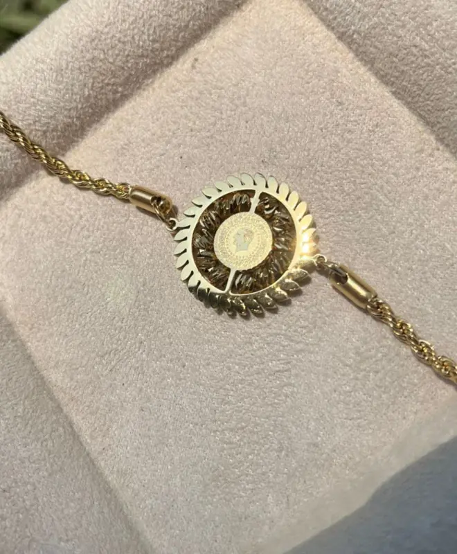 انسيال "شمس الملكة" من مجموعة الإطلالة الملكية