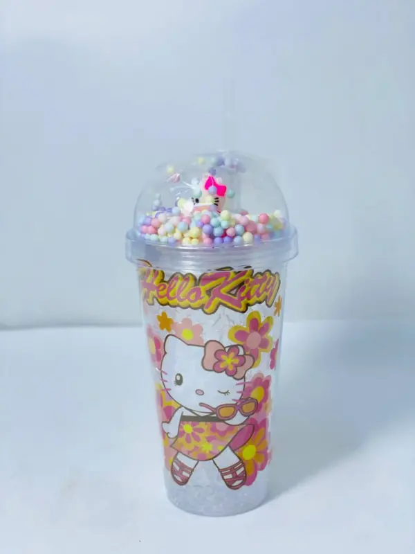 كوب كيتي اللطيف