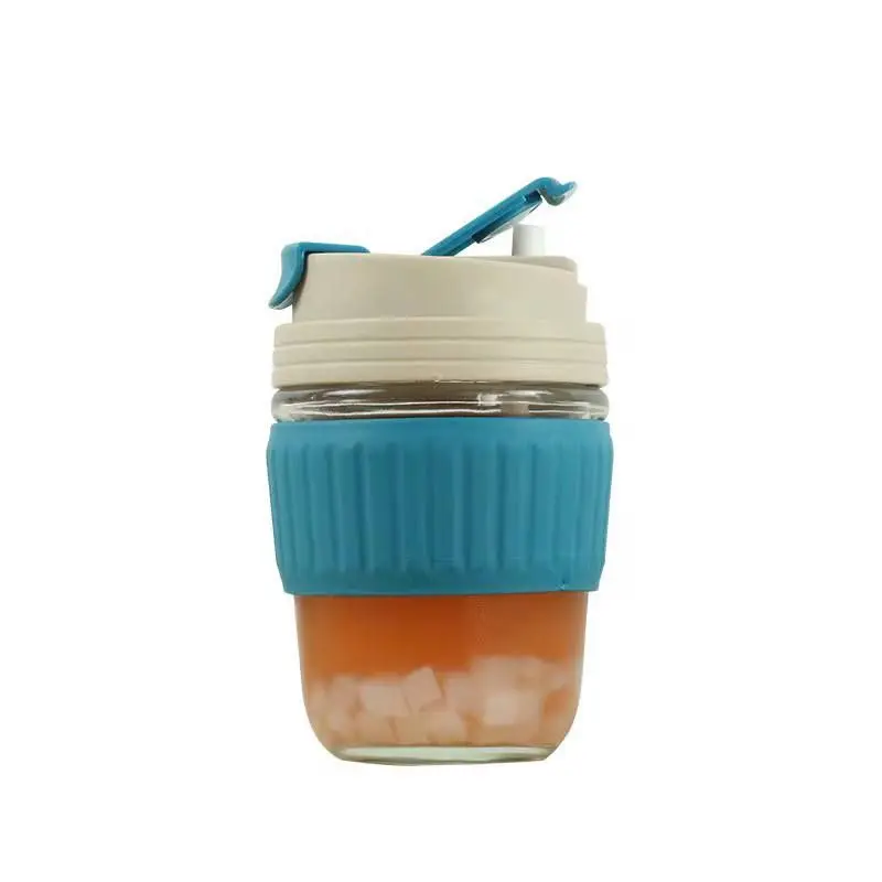 مج السفر الزجاجي المصمم مع غلاف سيليكون